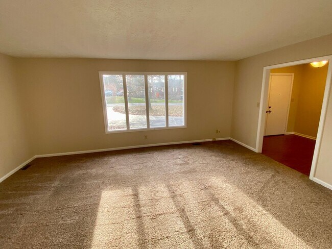 Foto del edificio - 3925 Halehaven Dr