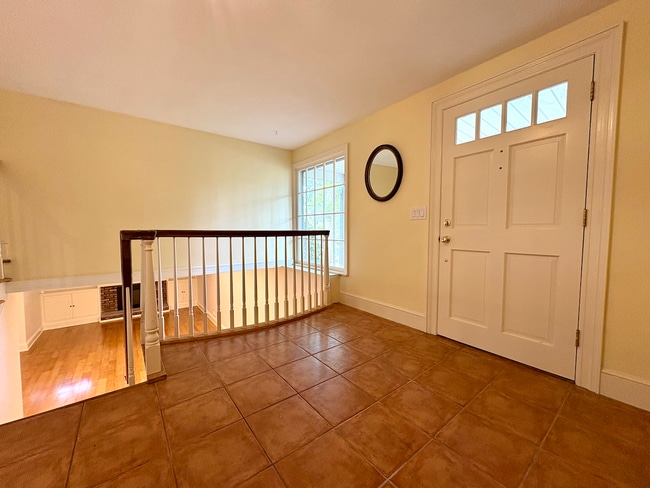 Photo - 41 Feather Ln House