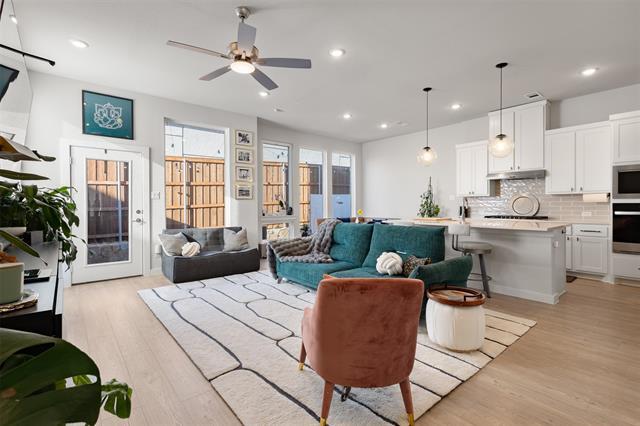 Building Photo - 114 Enclave Wy