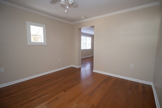 Foto del edificio - Charming 2-Bed, 1-Bath Home in Forest Acres!