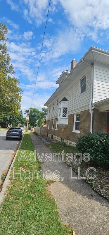 Foto del edificio - 315 Garfield Ave