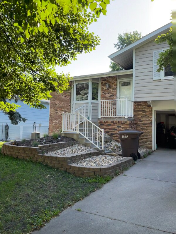 5740 Queens Dr, Lincoln, NE 68516 House Rental in Lincoln, NE