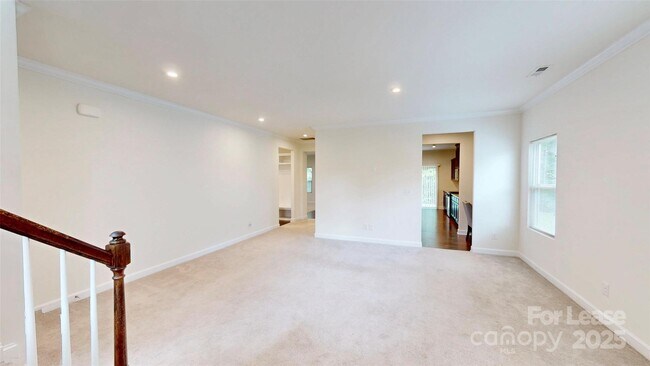 Foto del edificio - 4523 Collingham Dr