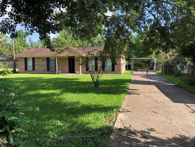 Building Photo - 3225 Bostic St