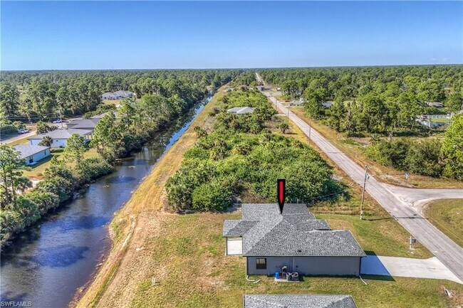 Foto del edificio - 1132 Cummings St E