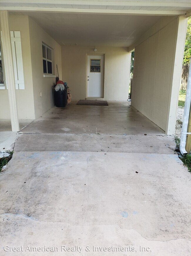 Foto del edificio - 3 br, 2 bath House - 24 S. Jefferson Street