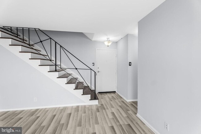 Foto del edificio - 301 N Beauregard St