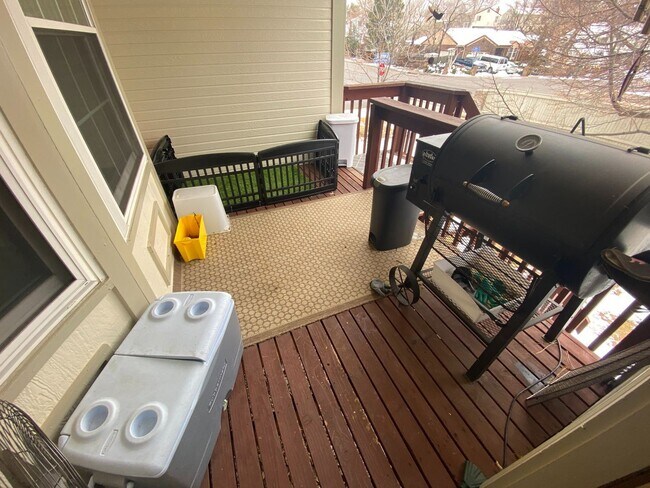 Foto del edificio - 3 br, 3 bath House - 1407 E Nichols Circle