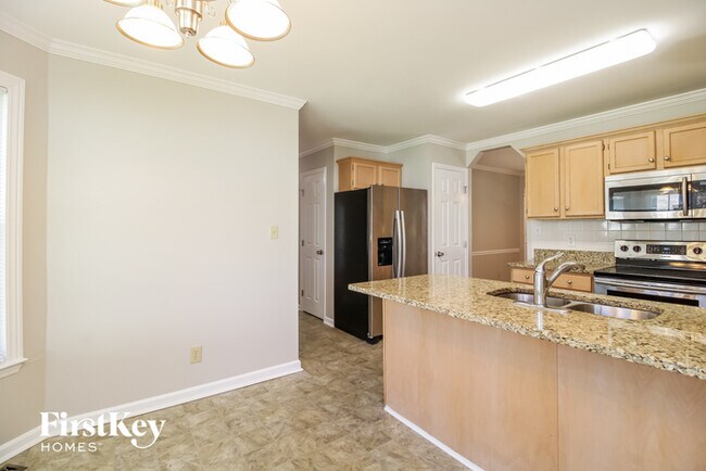 Building Photo - 3005 Pinnacle Ct