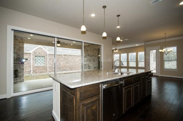Foto del edificio - 971 Yellowcress Dr