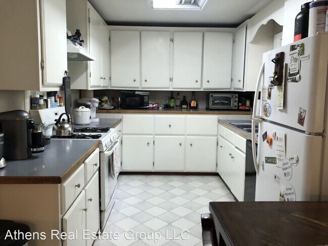 Foto del edificio - 4 br, 3.5 bath House - 114 Habersham Drive