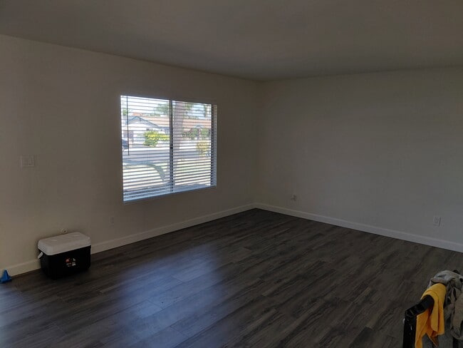 Foto del edificio - 210 S Orleans Ave
