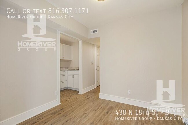 Building Photo - Newly Renovated 1 Bedroom 1 Bathroom with ...