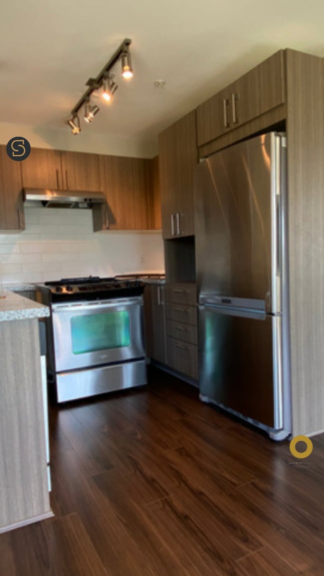 Building Photo - 3156 Dayanee Springs Blvd