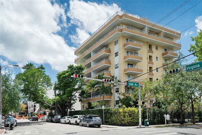 Foto del edificio - 3304 Virginia St