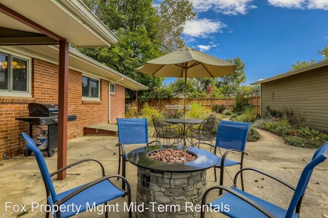 Foto del edificio - 3 br, 2 bath House - 6086 Simmons