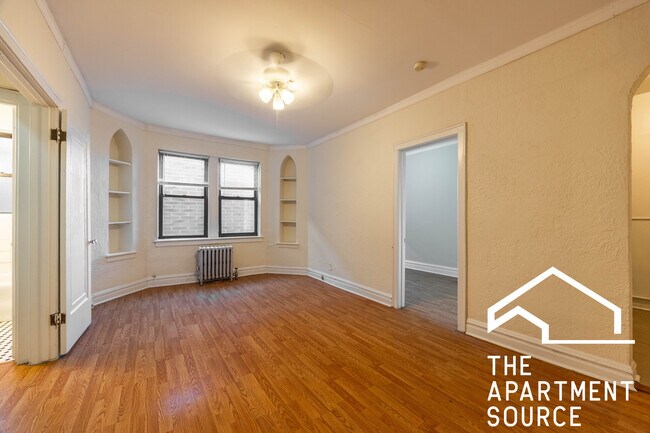 Foto del edificio - 4829 N Damen Ave