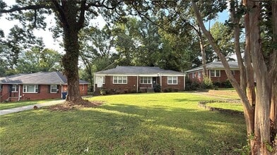 Building Photo - 2039 Brewer Blvd SW