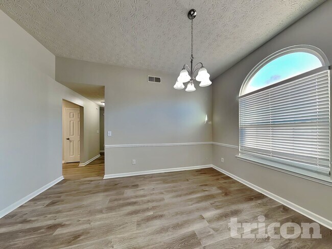 Foto del edificio - 185 Labrea Blvd