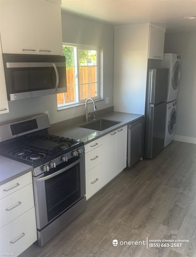 Building Photo - 1 br, 1 bath Flat - 13098 Water St #2 -