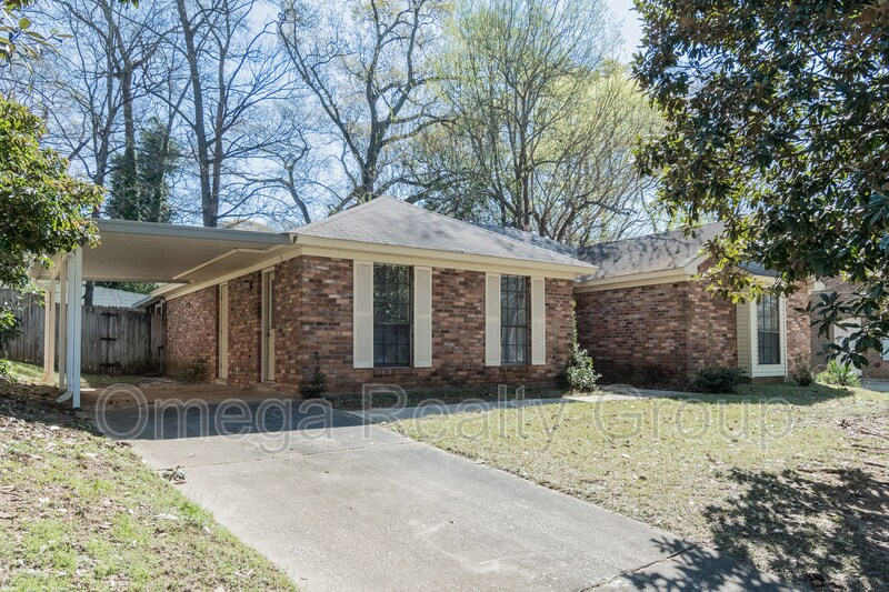 Primary Photo - 3120 Willow Ln Dr