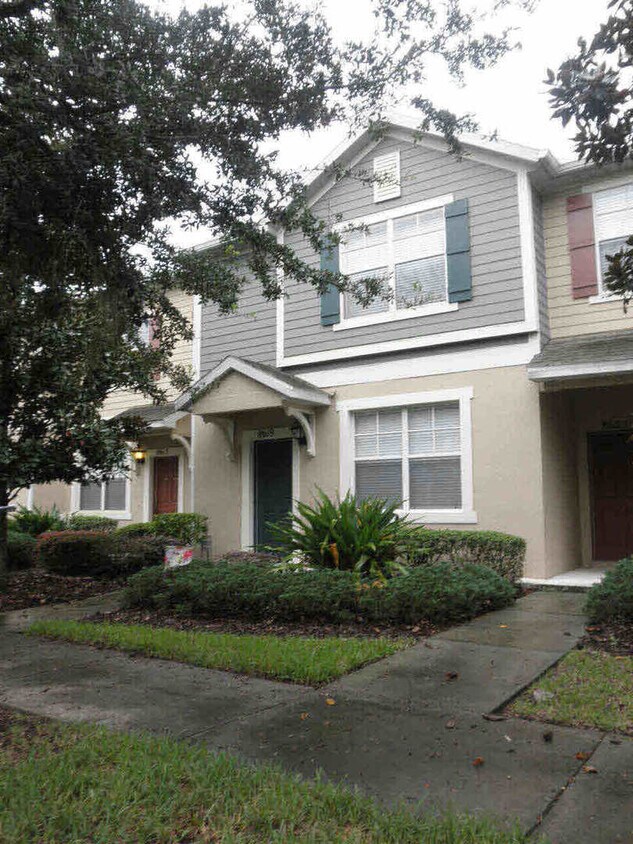 Foto principal - Lakes Of Windermere - Lake Reams Townhomes