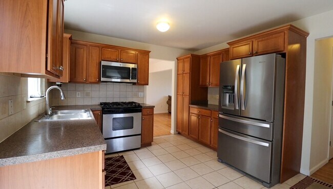 KItchen - 9 Delancy Ave