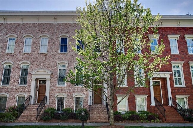 Building Photo - 226 Montag Cir
