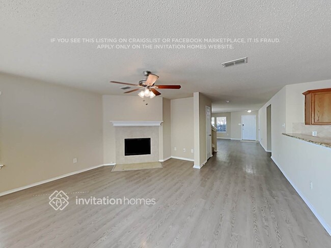 Building Photo - 2517 Buffalo Run