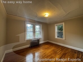 Building Photo - 4 Cogswell Ave