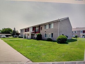 Building Photo - 503 Sunset Ln