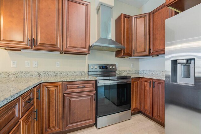 Foto del edificio - 1 Linden Pl