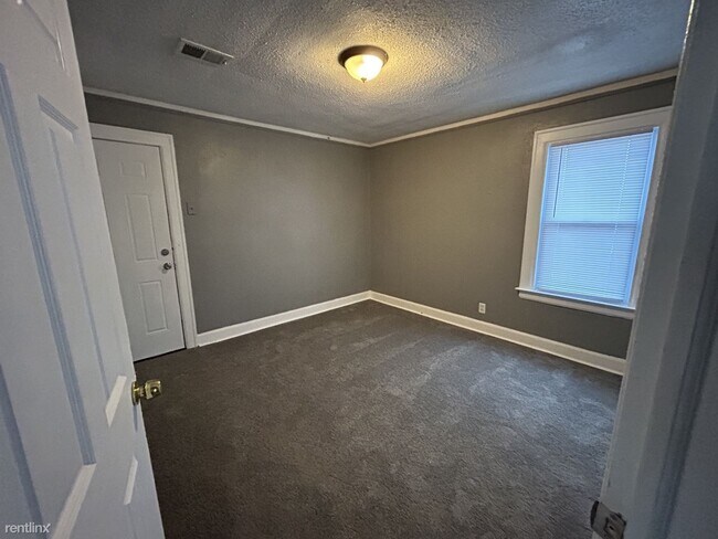 Foto del edificio - 3 br, 1 bath Duplex - 4207 Devonshire Road...