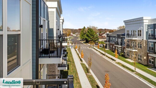 Foto del edificio - 650 N Main St