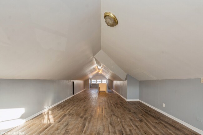 Foto del edificio - 7955 S Chappel Ave