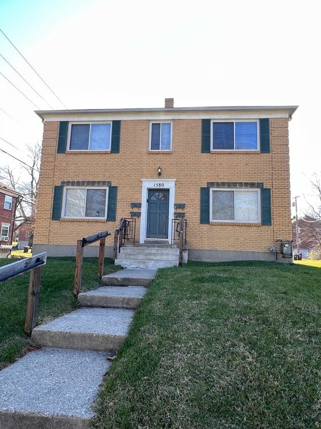 Primary Photo - 1580 Glenbeck Ave