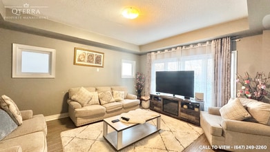 Building Photo - 202 Eaglecrest St