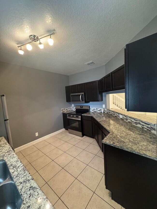 Foto del edificio - 1161 Colonial Palms Way