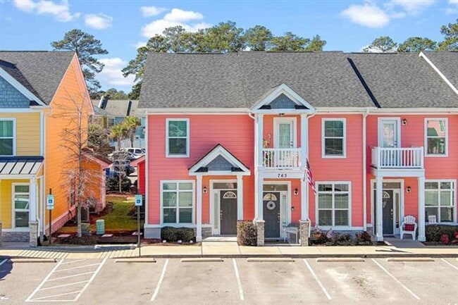 High Market in Market Common - High Market in Market Common Townhome