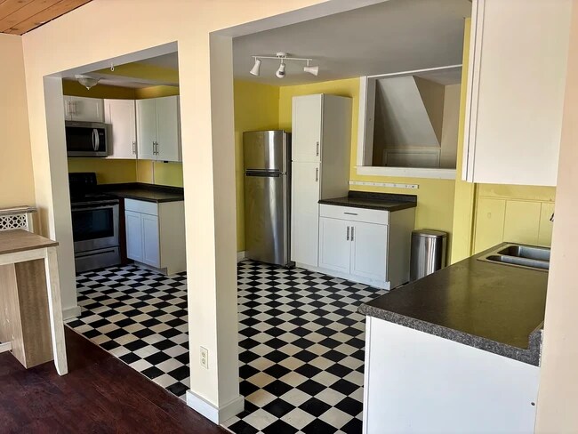 Foto del edificio - 192 Front St