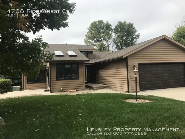 Building Photo - 4768 Ridgecrest Ct