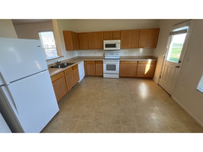 Foto del edificio - Two story townhome in Fountain