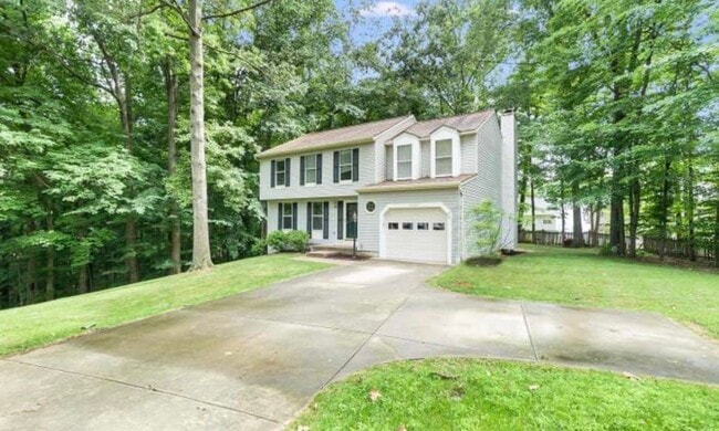 Building Photo - 15089 Lindenberry Ln