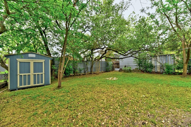 Foto del edificio - Two Bedroom Home near Downtown Austin