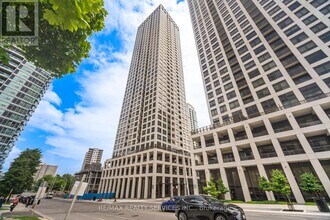 Building Photo - 30 Elm Dr W