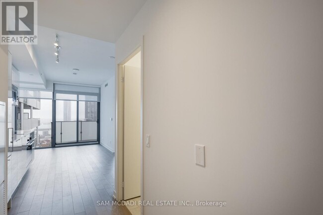 Building Photo - 20-3620 Lombard St