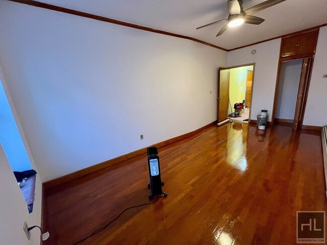 Foto del edificio - Spacious Studio Apartment In Prospect Heights Across The Street From Brooklyn Museum