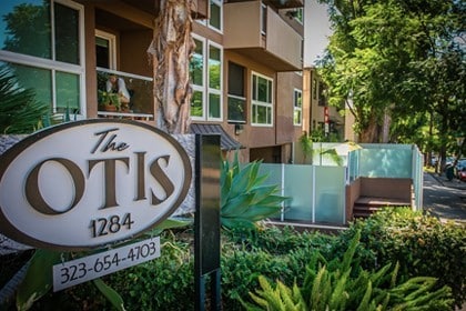 Photo - 1284 Havenhurst Dr (West Hollywood, CA)