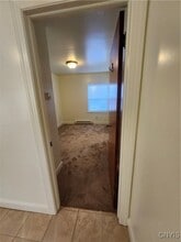 Building Photo - 2 Highland St