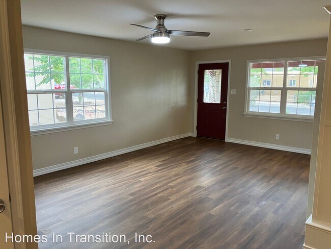 Building Photo - 3 br, 2 bath House - 8011 Princess Jeanne ...